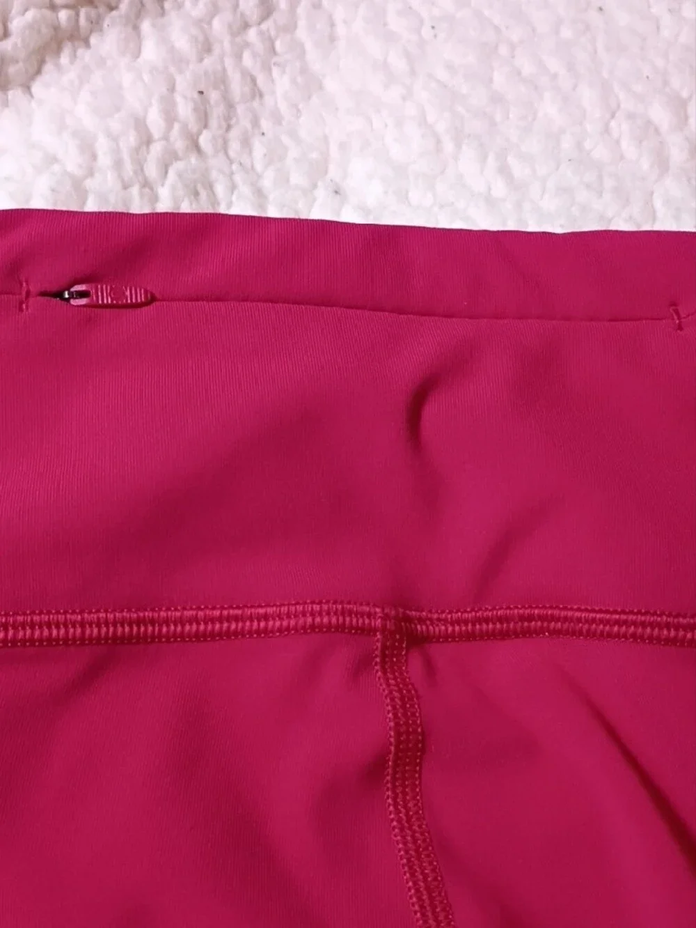 High-Rise Colorblock Active Leggings in Burgundy, Pink &‎ Yellow